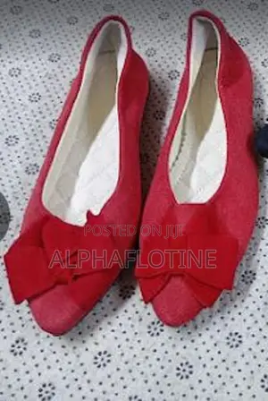 Women Simple Shallow Mouth Pointed Toe Shoes