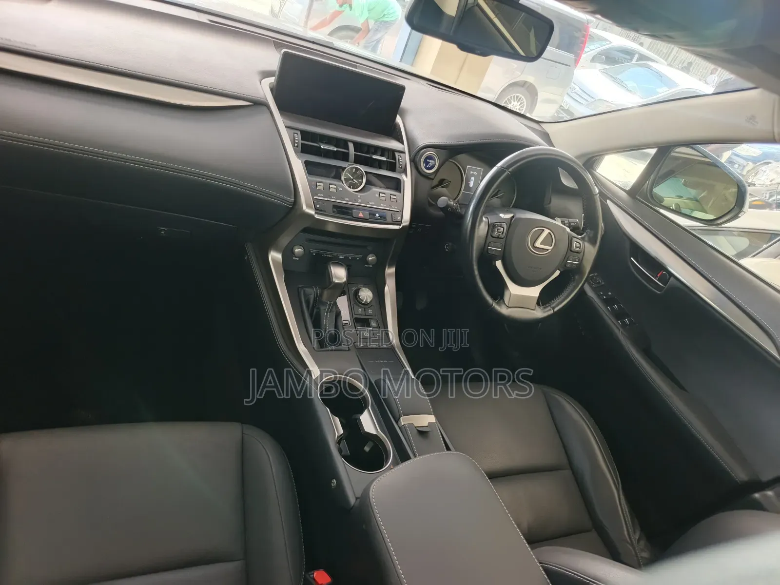 Lexus NX 300h 2019 Silver