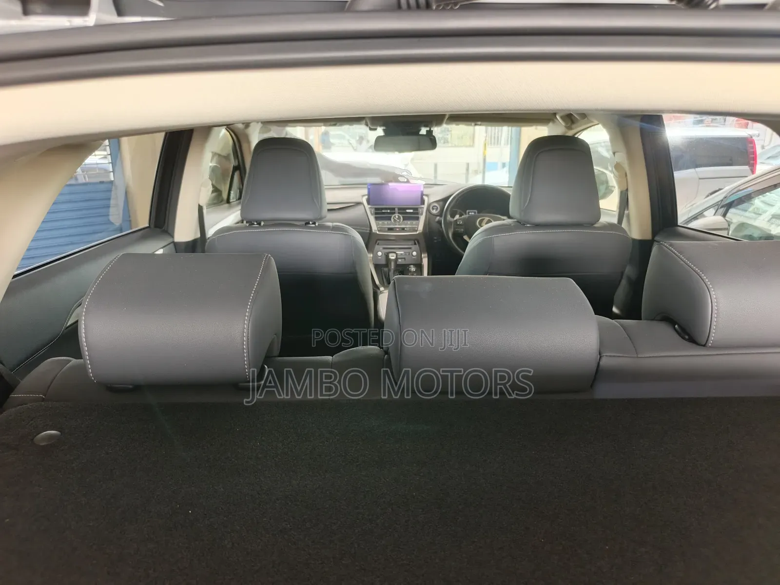 Lexus NX 300h 2019 Silver