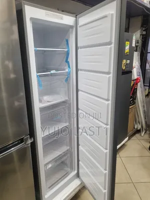 SCL 204 Litres Upright Freezer: SCL-Ufn204pg