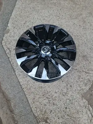 Rims Size 20 (Toyota Landcruza) V8. 5 Holes.