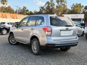 Subaru Forester 2.0XT Touring AWD 2018 Silver