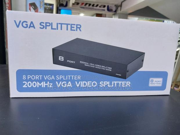 8 Port Vga Splitter 1 in 8 Out Converter.