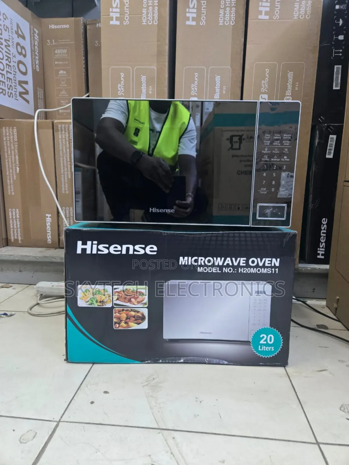 Hisense H20moms11 20l Digital Microwave (Silver)