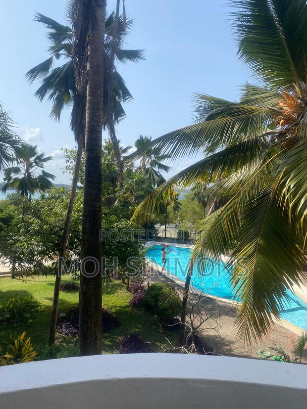 Budget 2/3 Beachfront Nyali - thumbnail 18