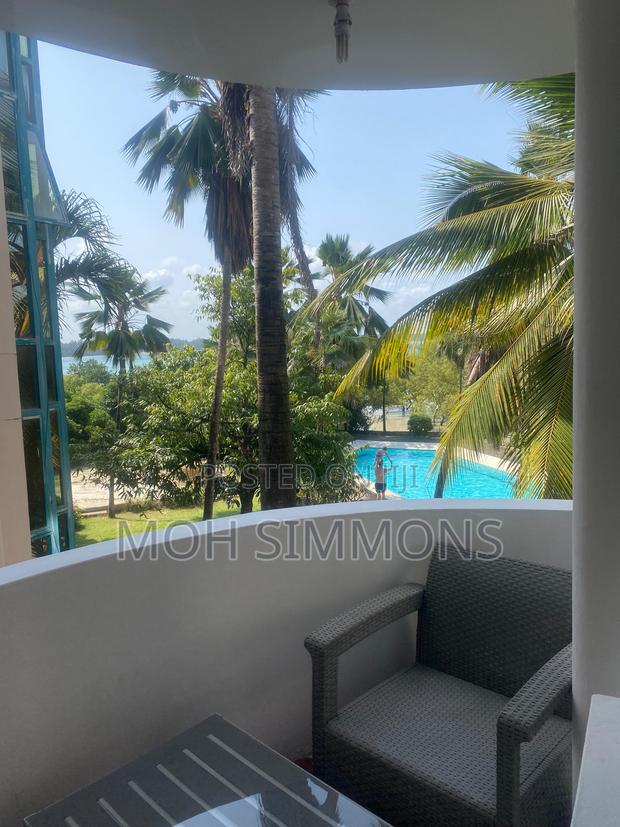 Budget 2/3 Beachfront Nyali - thumbnail 19