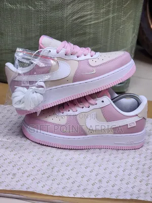 Nike Air Force 1 Low Sneakers For Ladies