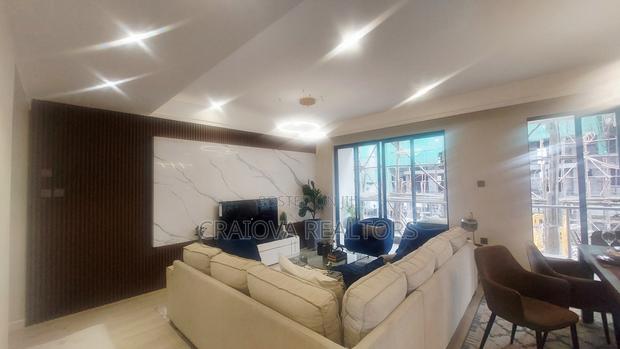 3bdrm Apartment in Gateway Mall Area for sale