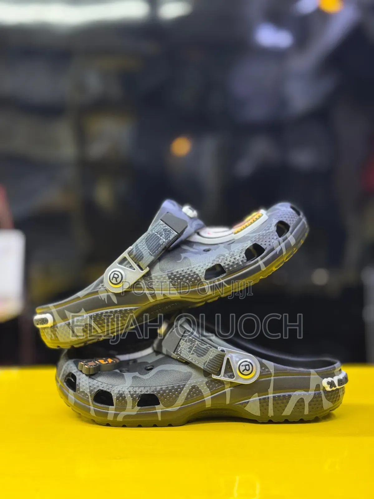 Bape  Classic Clog 
“ Camo ”