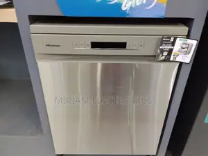 Hisense 13 Place Dish Washer Hs622e90g