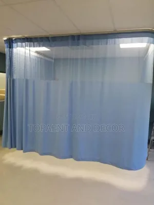 Reusable Privacy Curtains for Medical Centres