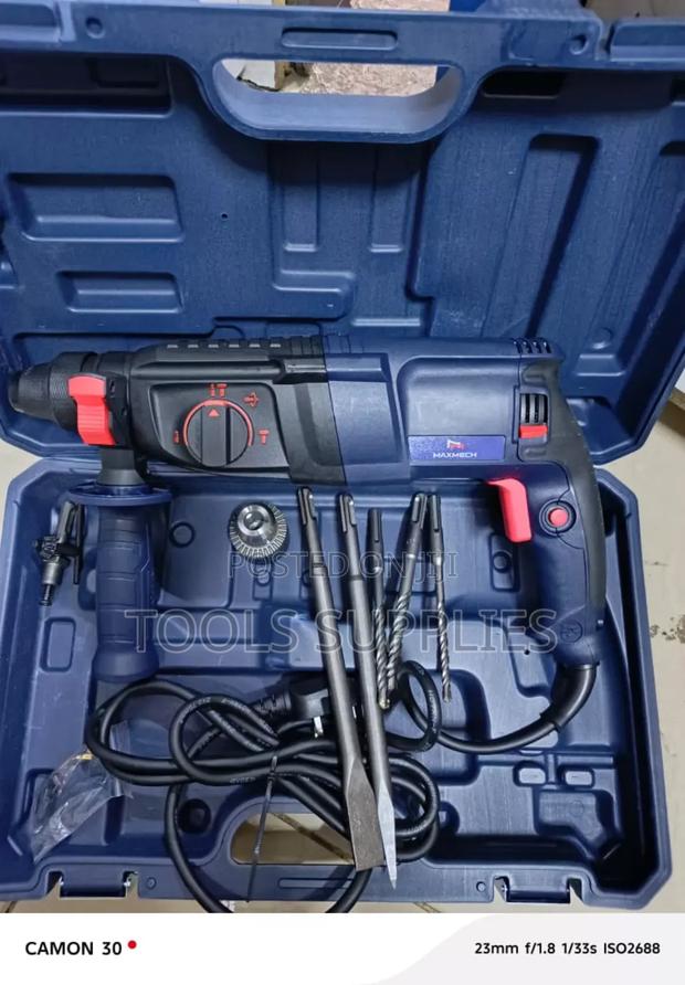 Rotary Hammer Drill (800 Watts)
