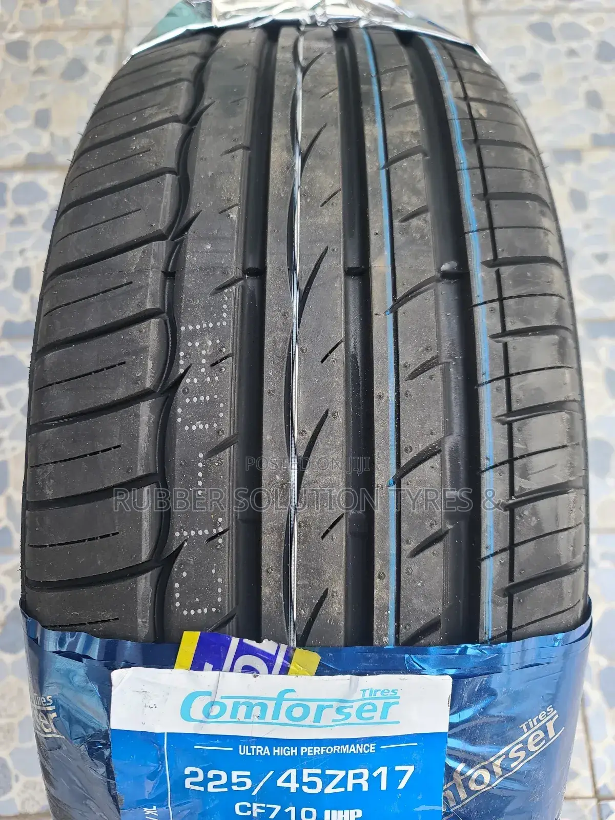 225/45r17 Comforser Tires