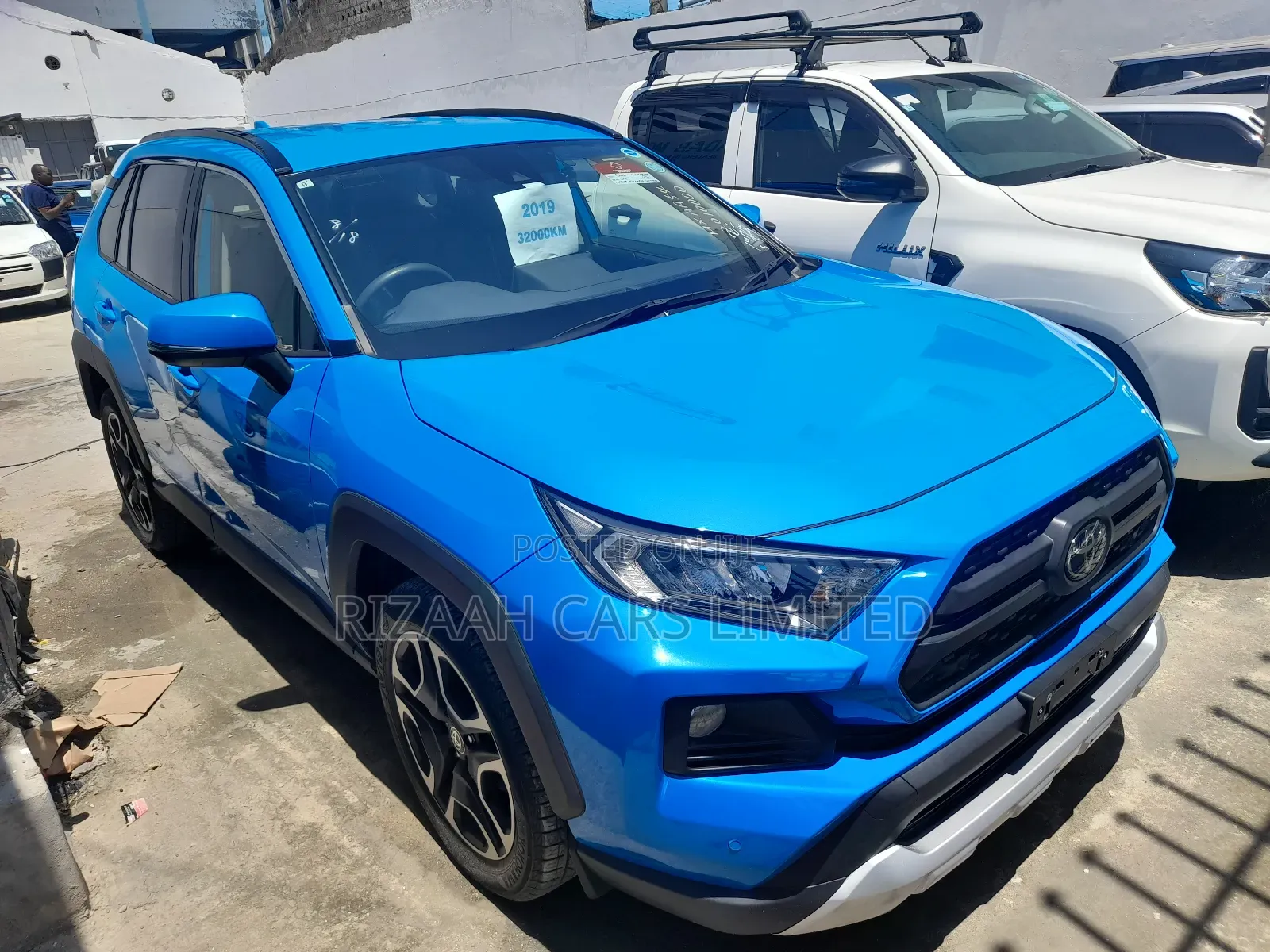 Toyota RAV4 Adventure 2019 Blue