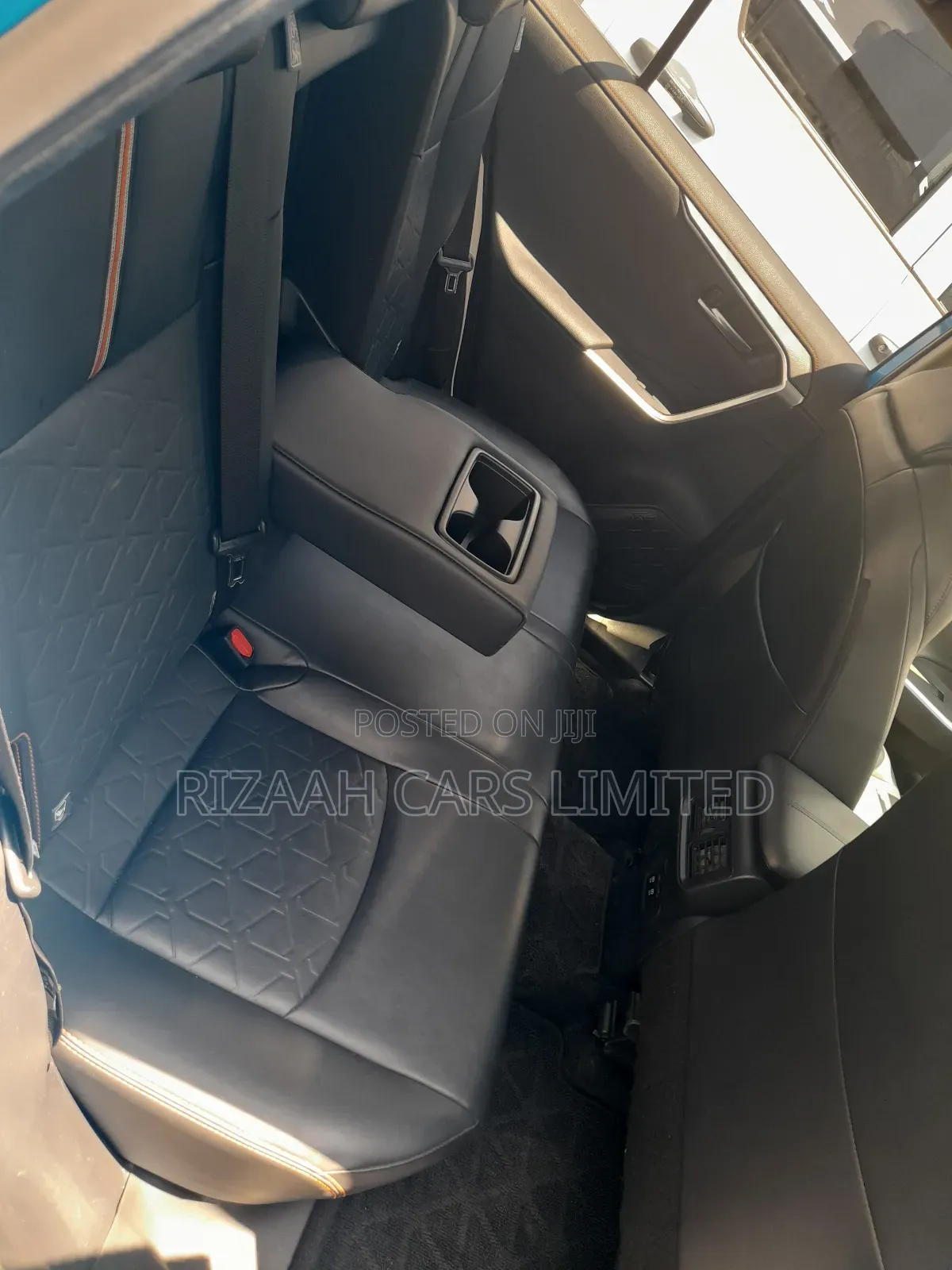 Toyota RAV4 Adventure 2019 Blue