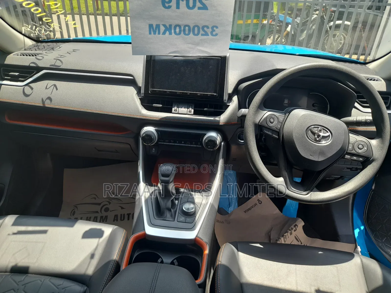Toyota RAV4 Adventure 2019 Blue