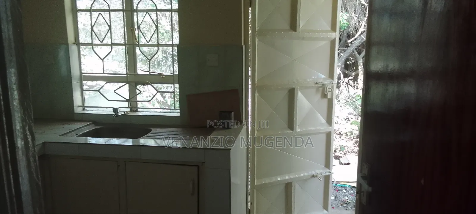 3bdrm Bungalow in Pioneer Drive, Katani for rent