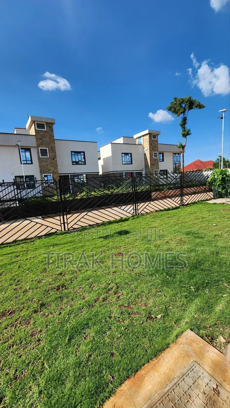 4bdrm Maisonette in 14Th Groove Lenana, Kenyatta Road / Theta for sale