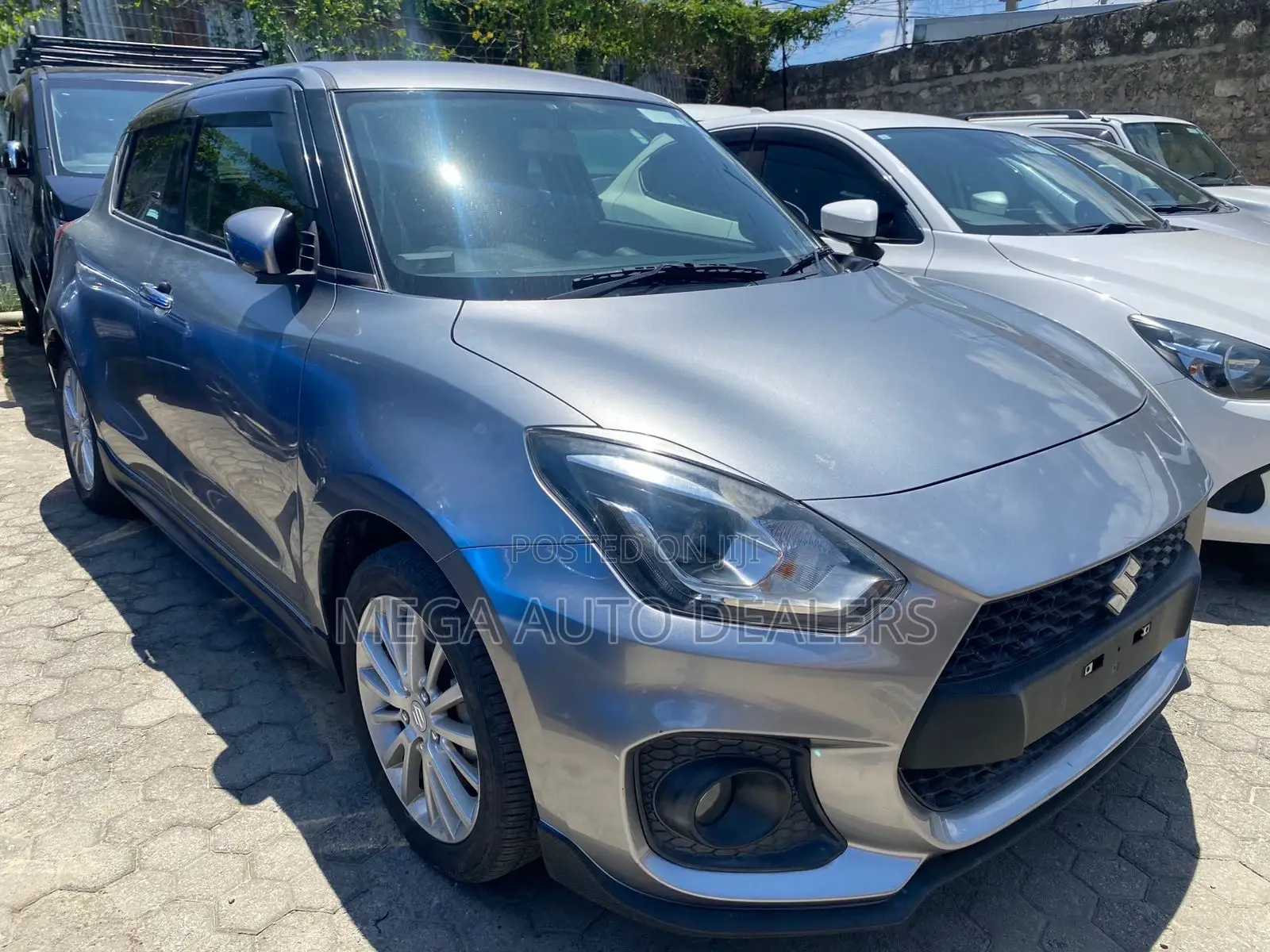 Suzuki Swift 2018 Silver