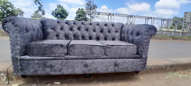 3-Seater Grey Velvet Chesterfield Sofa in Nailhead Trim