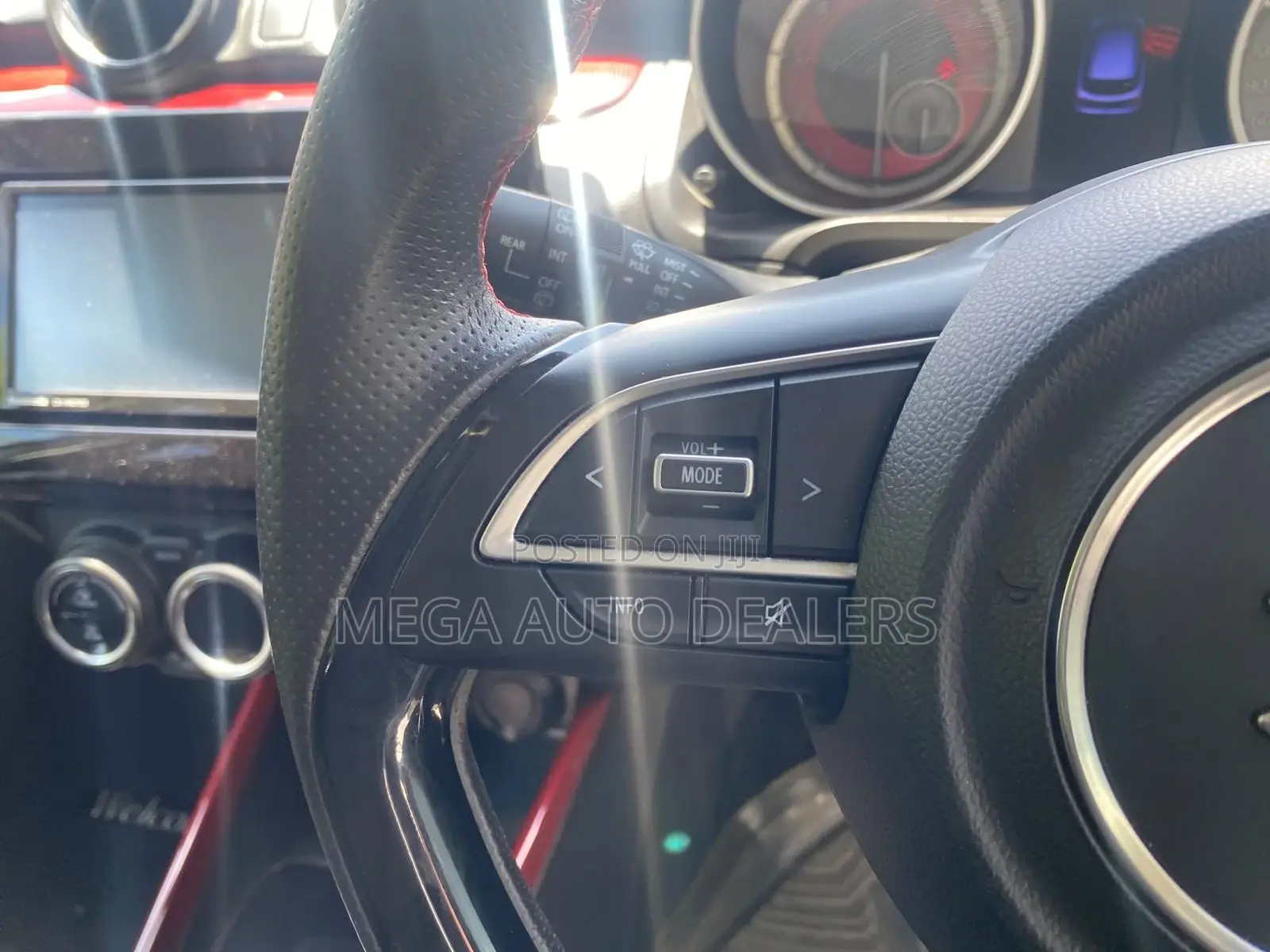 Suzuki Swift 2019 White