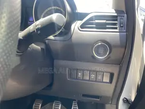 Suzuki Swift 2019 White