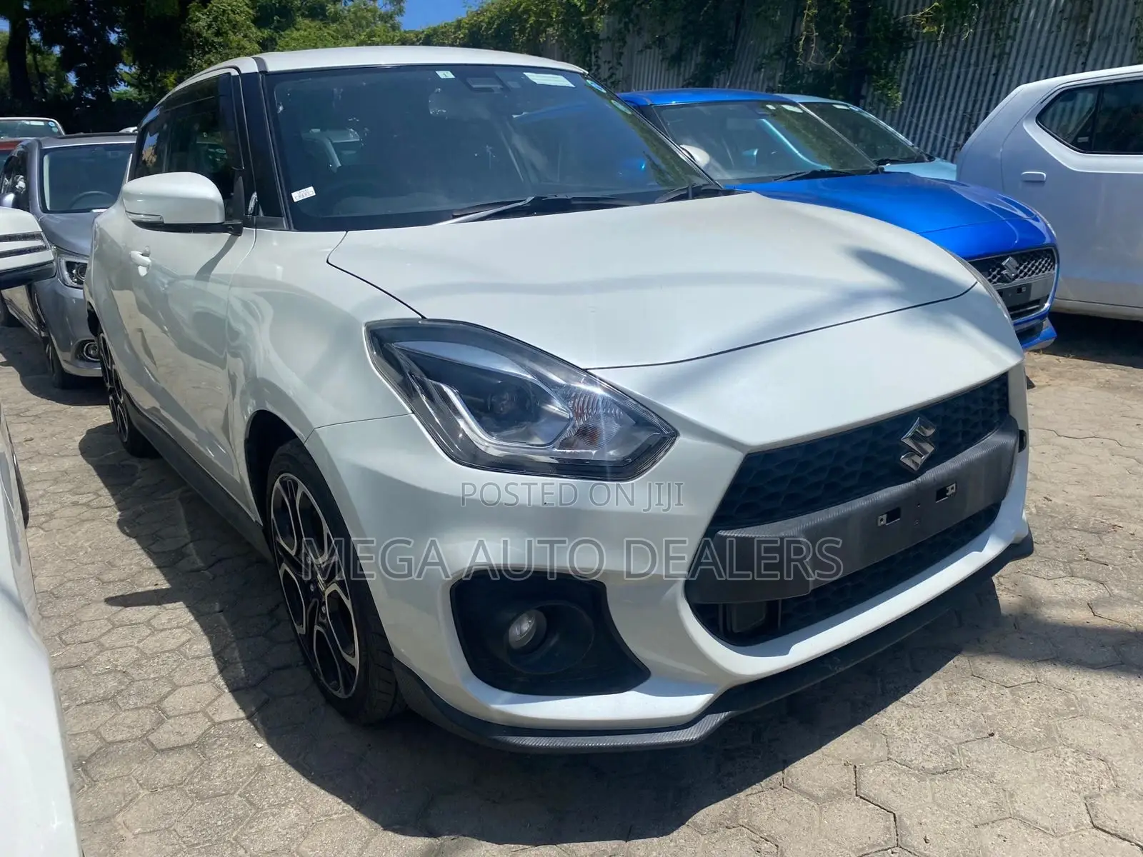 Suzuki Swift 2019 White