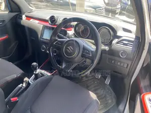 Suzuki Swift 2019 White