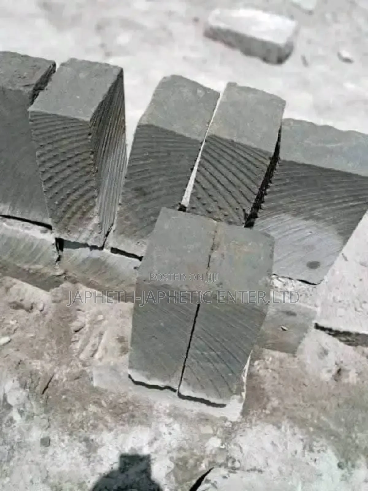 Ndarugo Machine-cut Stones
