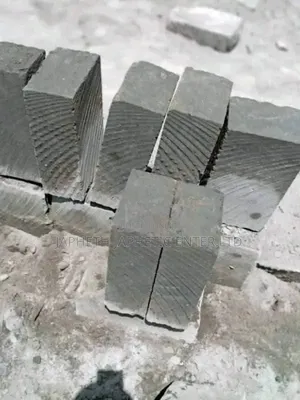 Ndarugo Machine-cut Stones