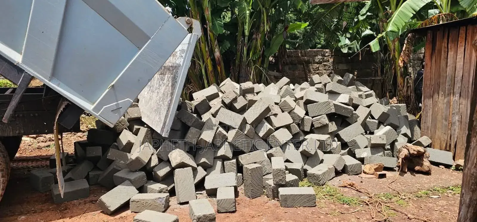Ndarugo Machine Cut Stones