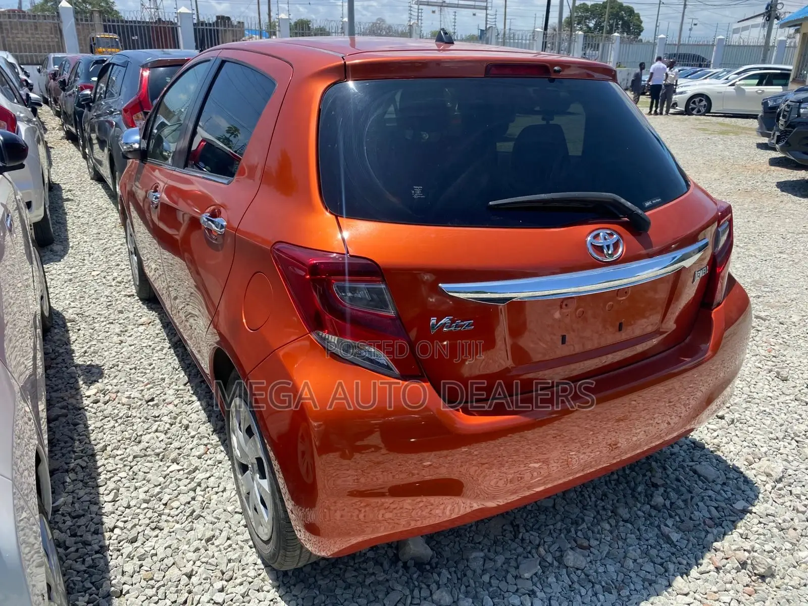 Toyota Vitz 2018 Orange
