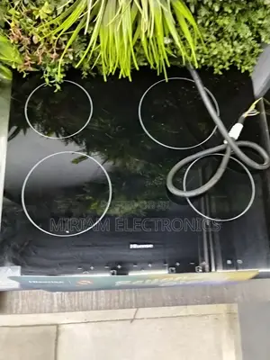 Hisense 60cm Hhu60ceec Built-in Ceramic Electric Hob