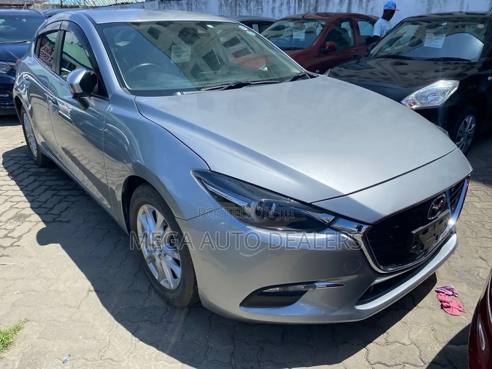 Mazda Axela 2018 Silver