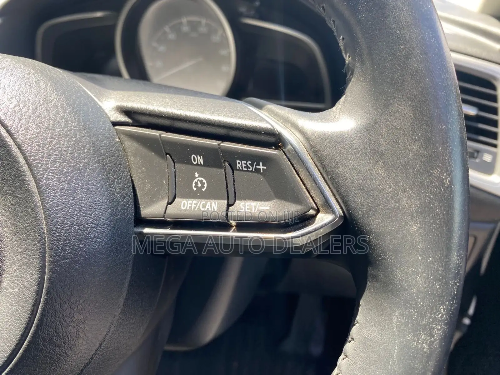 Mazda Axela 2018 Silver
