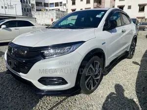 Honda Vezel 2018 White