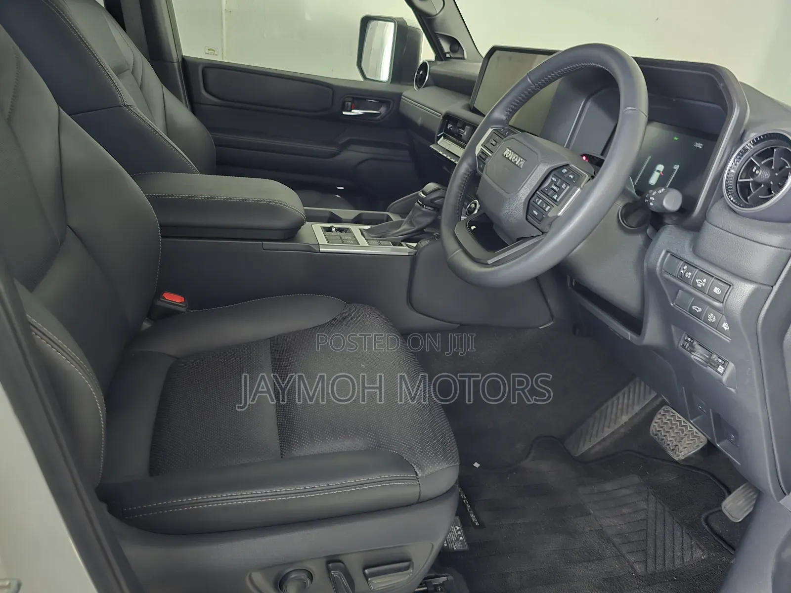 Toyota Land Cruiser Prado 2.8 2025 White