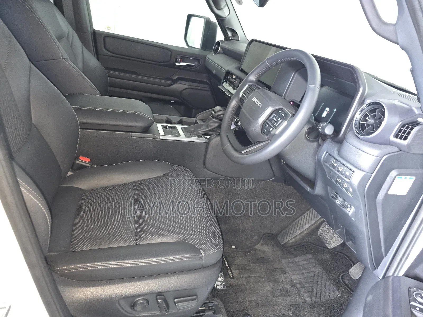 Toyota Land Cruiser Prado 2.8 2025 White