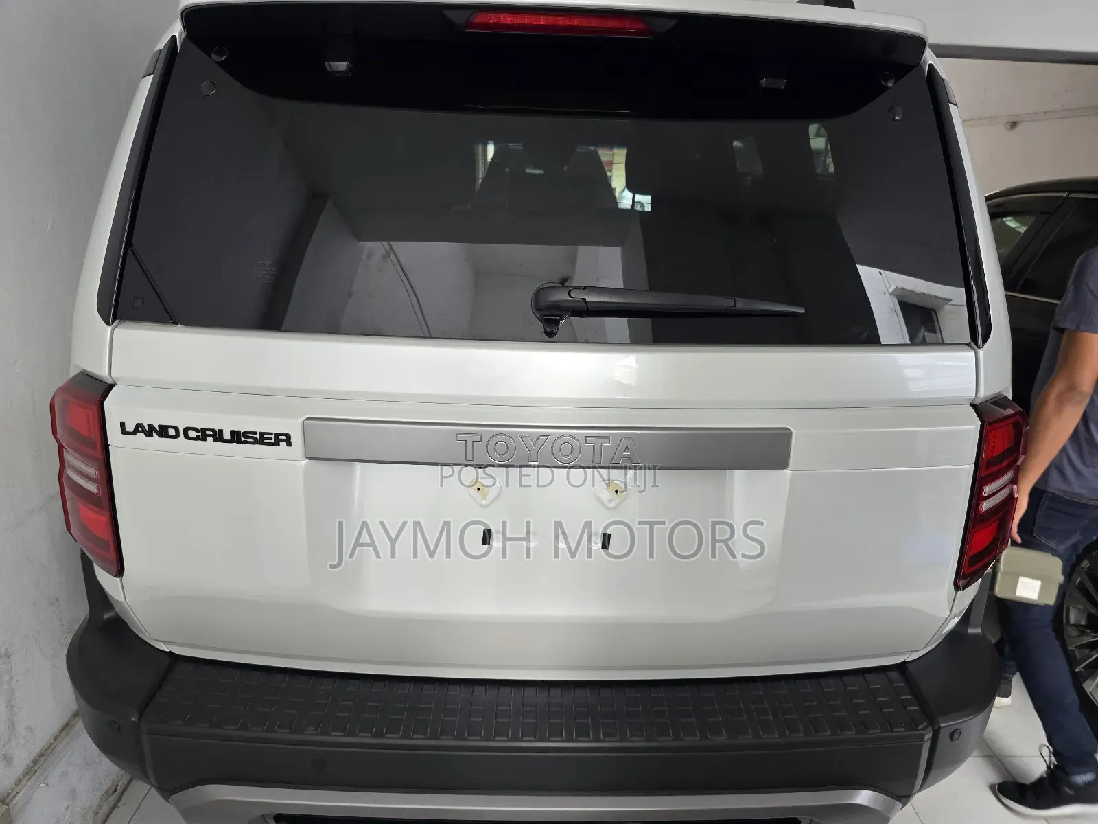 Toyota Land Cruiser Prado 2.8 2025 White