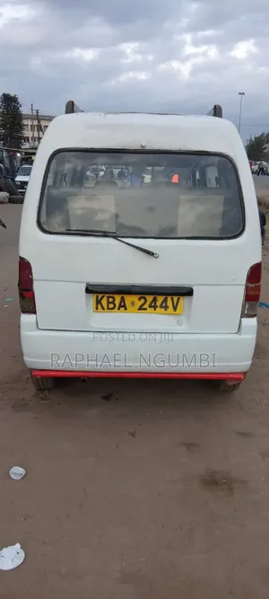 Suzuki Every Wagon 2006 White