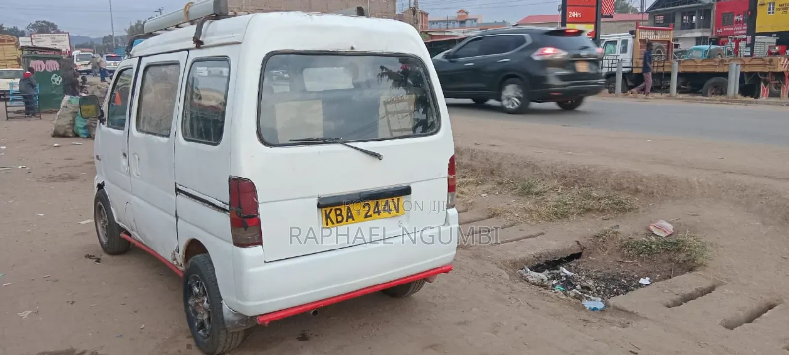 Suzuki Every Wagon 2006 White