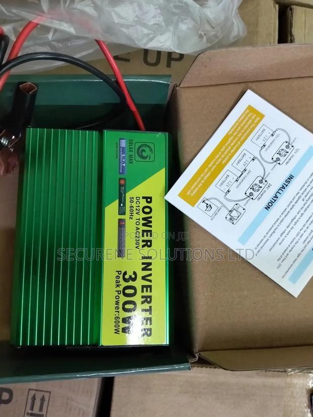 300w Solarmax Power Inverter. - thumbnail 2
