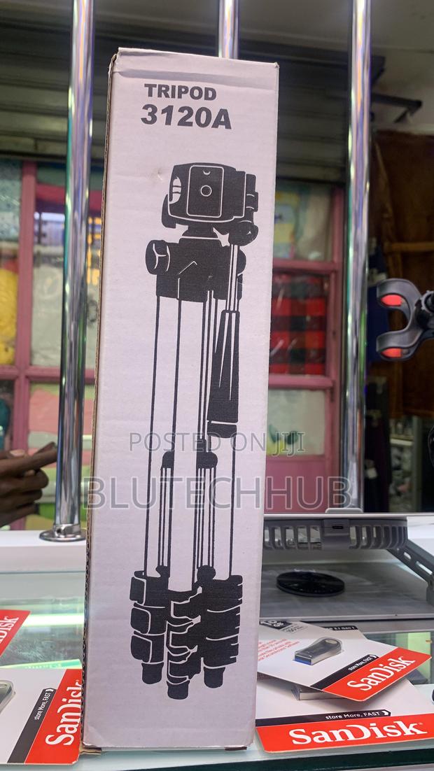 3120a Lightweight Tripod Stand With Phone Holder – 1m Height - thumbnail 2