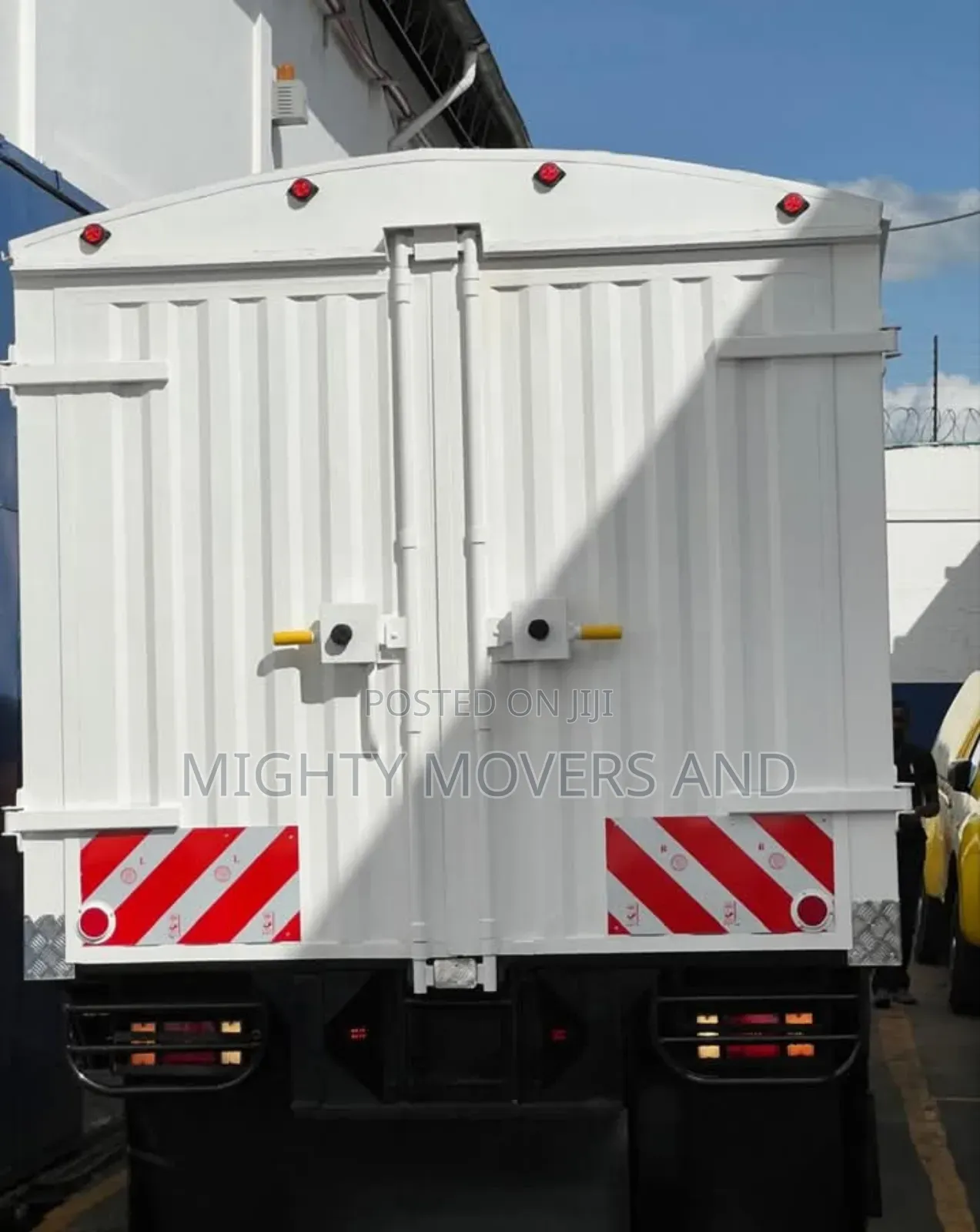 Transit Trucks Are Accessible for Inter Country Delivery