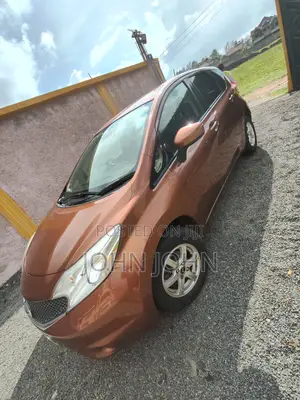 Nissan Note 2016 Orange