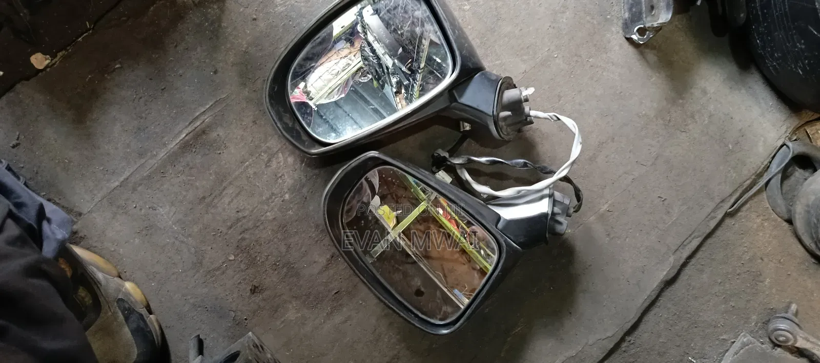 Toyota Wish 2012 Side Mirror