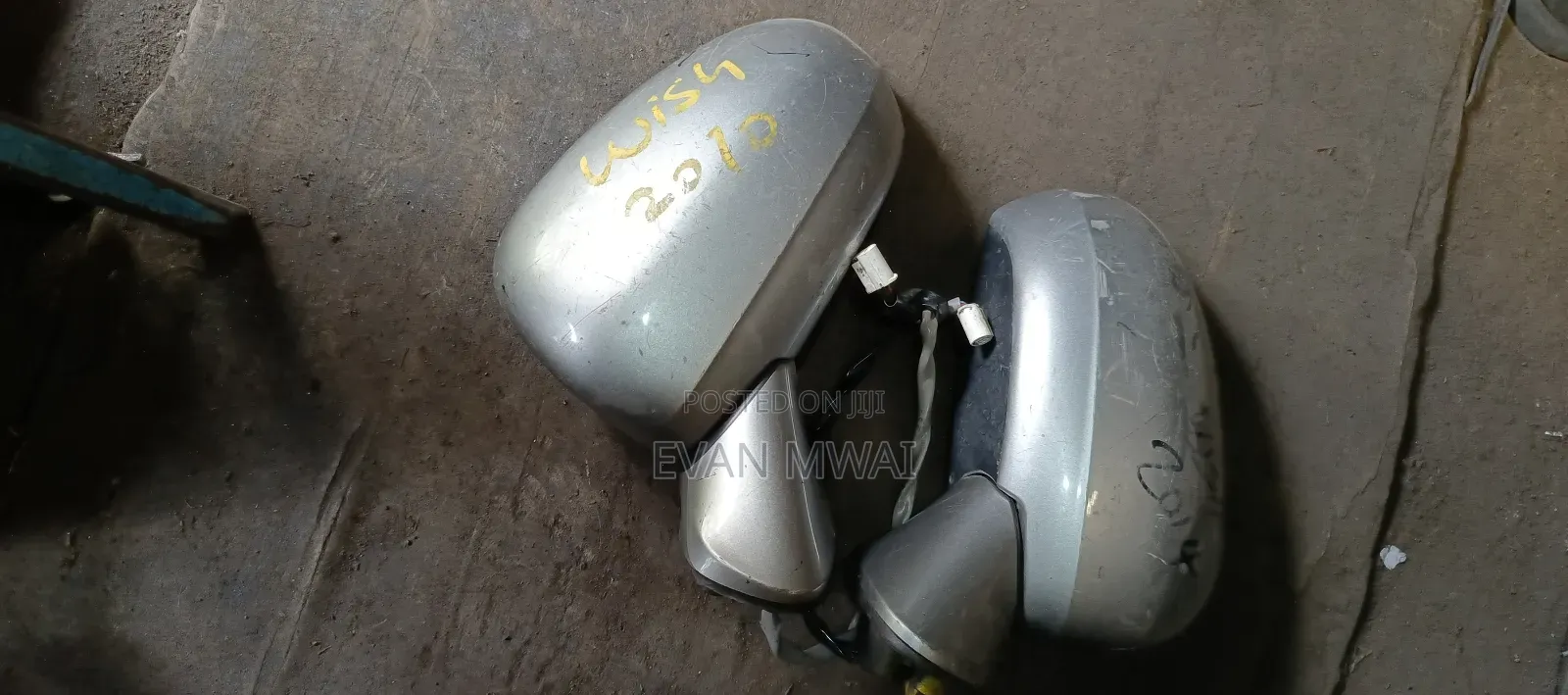 Toyota Wish 2012 Side Mirror