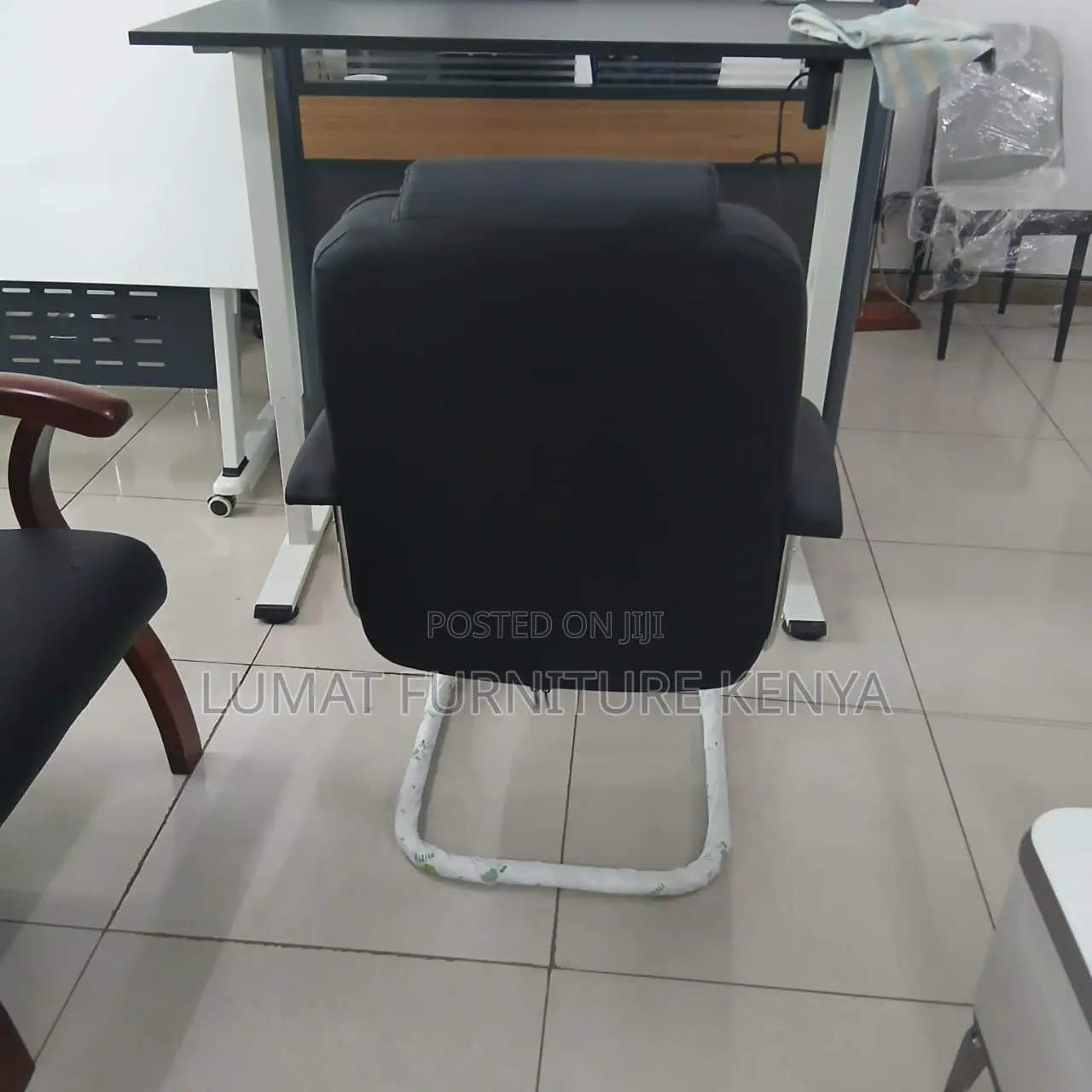 Modern Executive Viistors/Visitors Seat