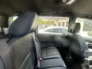 Nissan Serena 2019 Blue