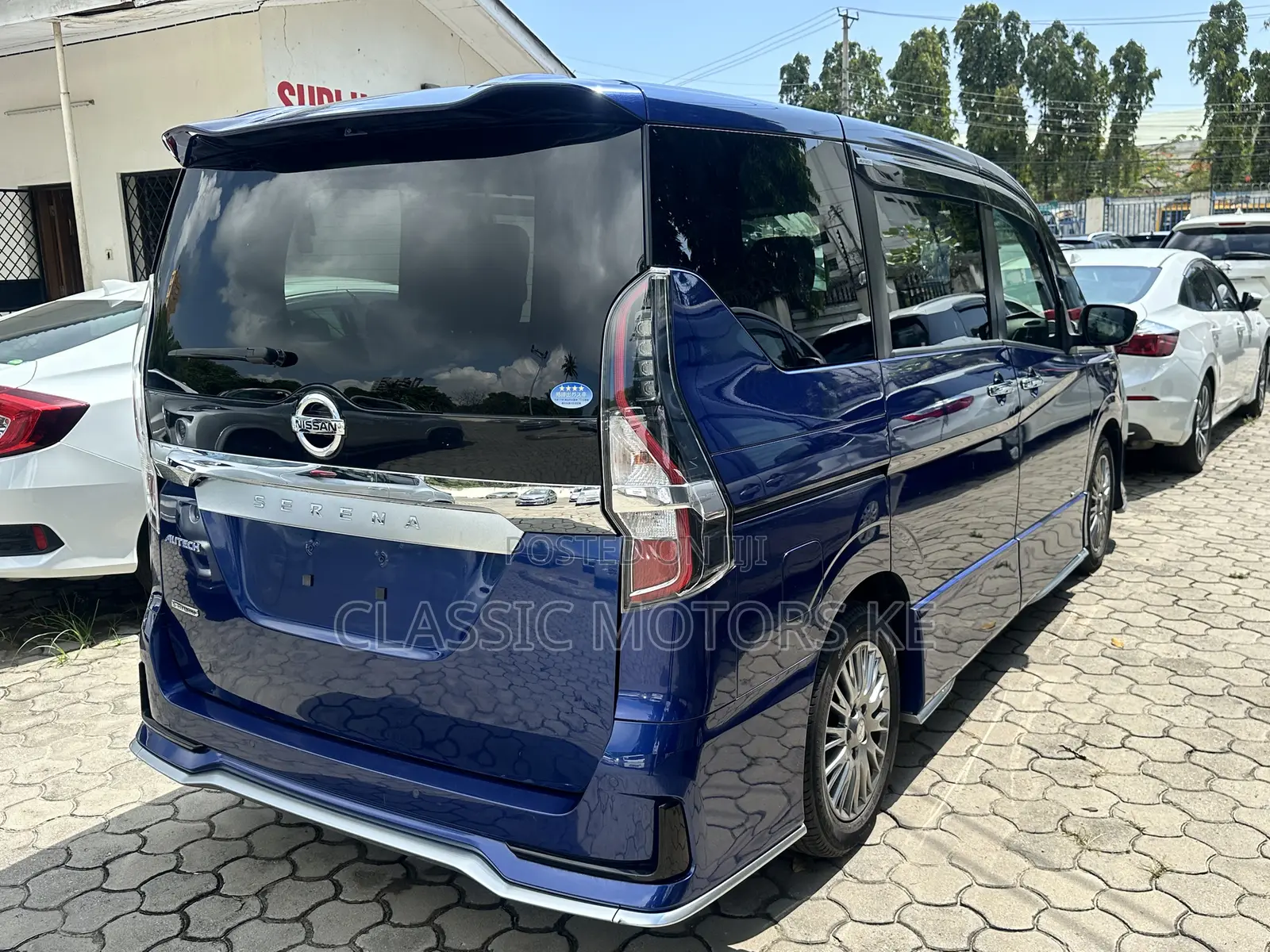 Nissan Serena 2019 Blue